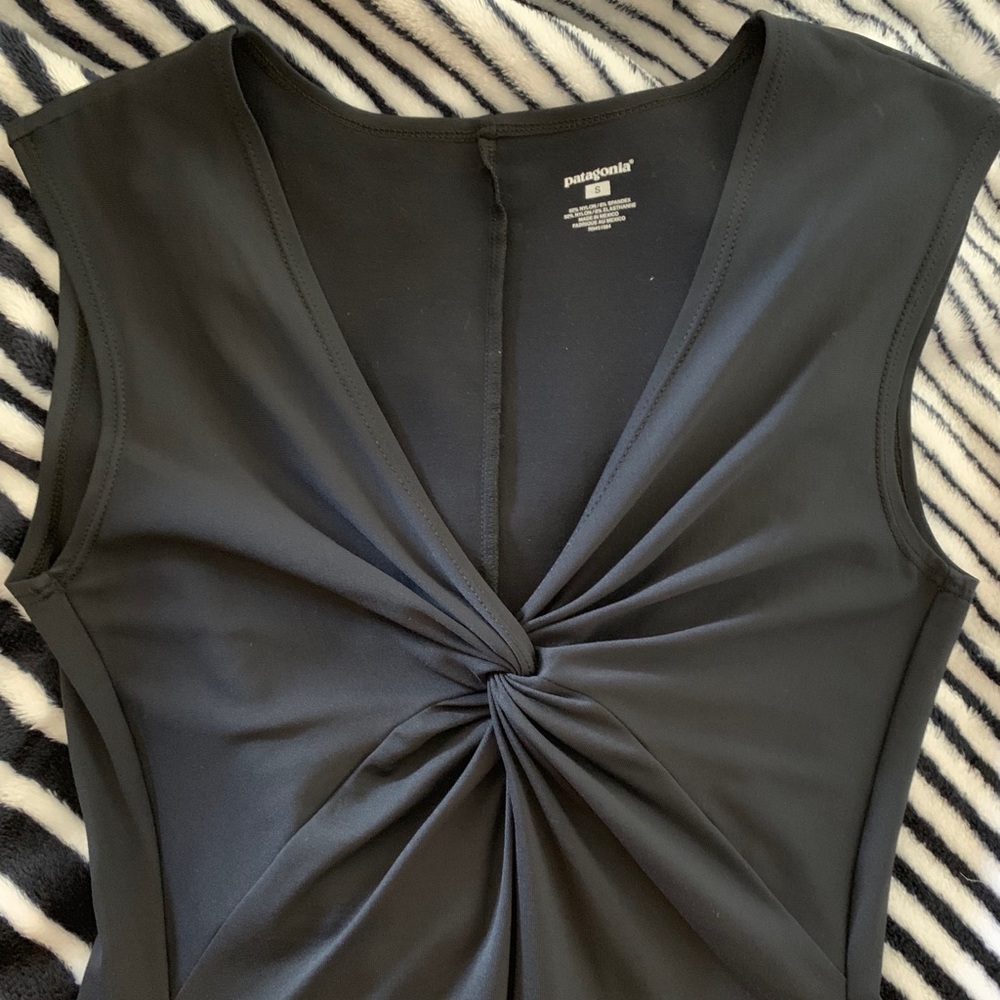 Patagoina black dress